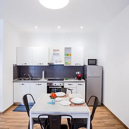 Ichnos Loft 33 Apartamento Olbia