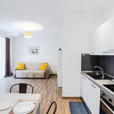 Ichnos Loft 33 *